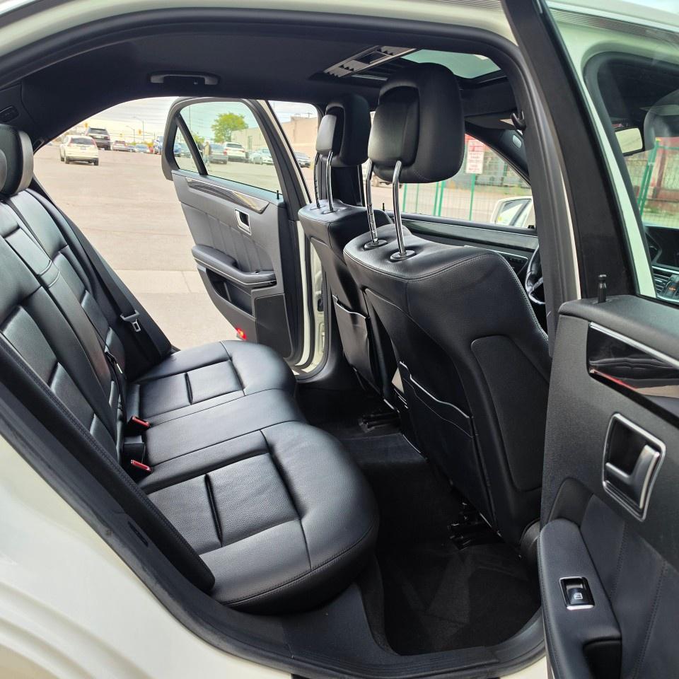 2013 Mercedes-Benz E-Class E 300 4MATIC Sedan Photo