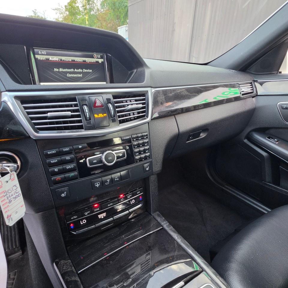 2013 Mercedes-Benz E-Class E 300 4MATIC Sedan Photo