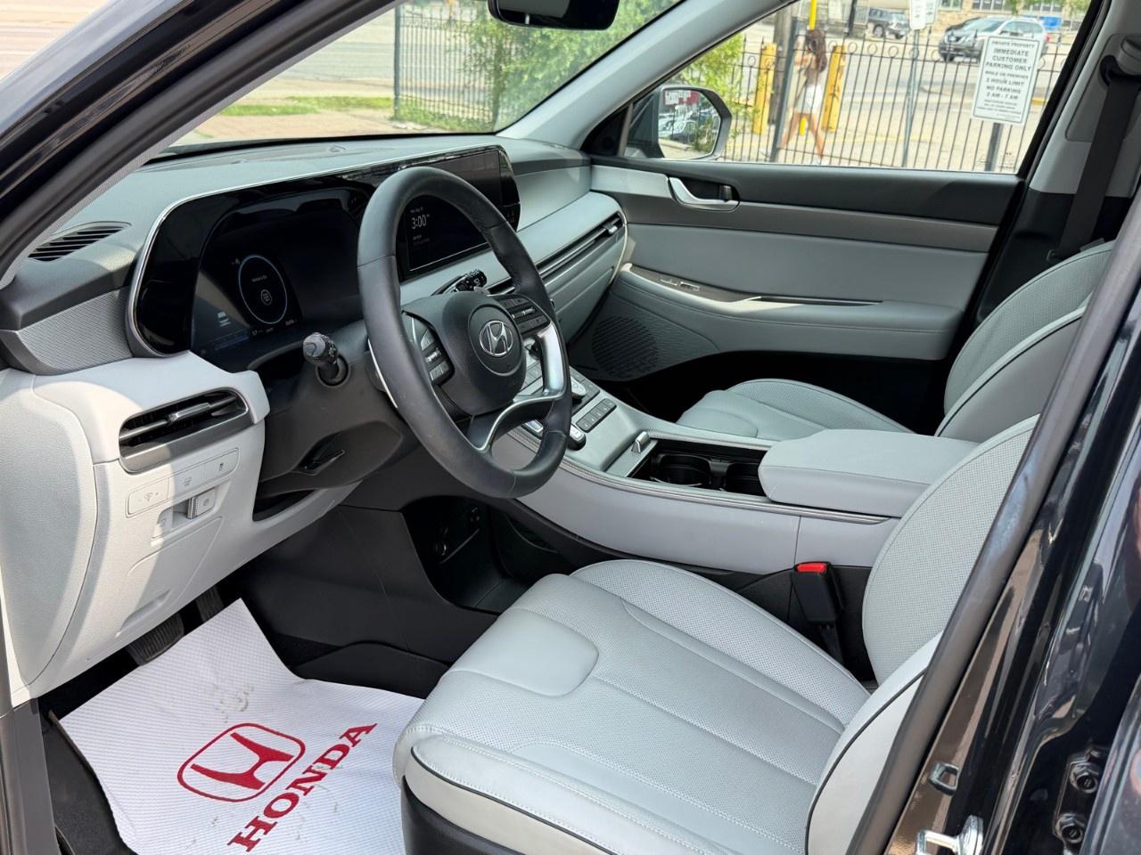 2023 Hyundai PALISADE Urban 7-Passenger AWD Photo