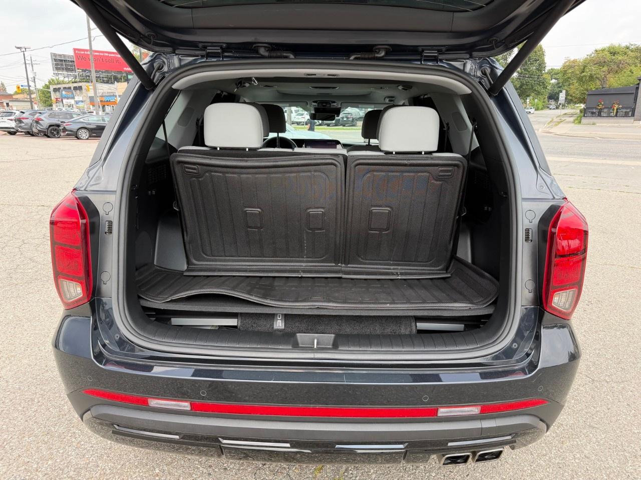 2023 Hyundai PALISADE Urban 7-Passenger AWD Photo