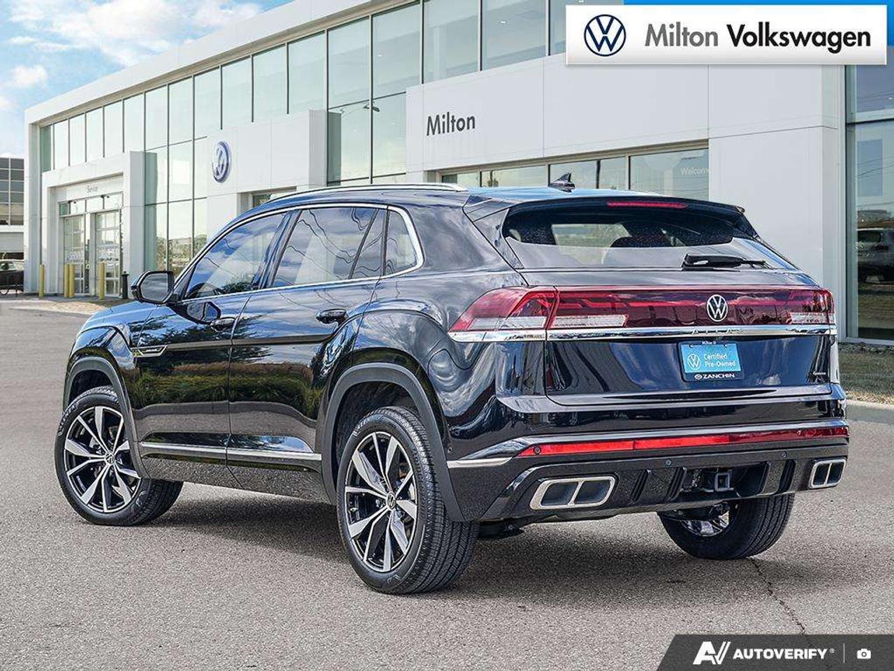 2026 Volkswagen Atlas Execline 4Motion Photo