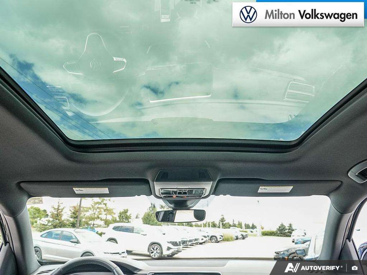 2026 Volkswagen Atlas Execline 4Motion Photo