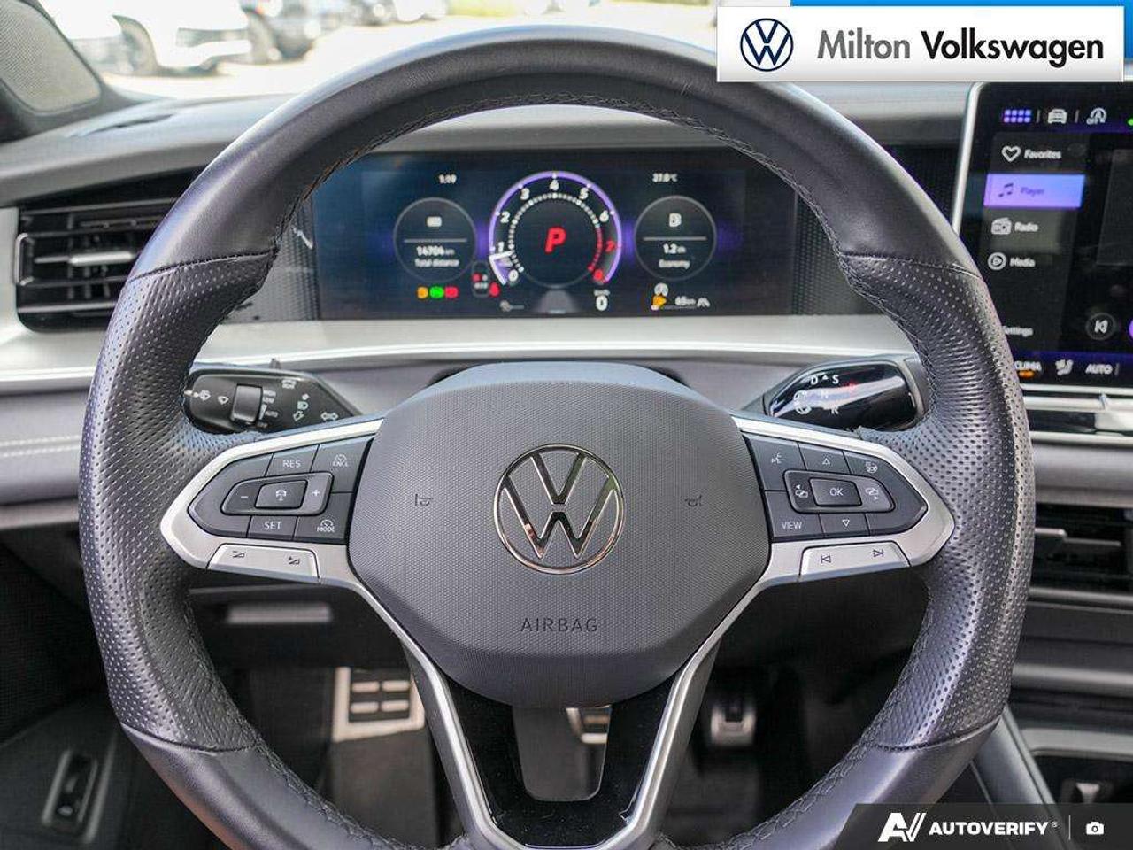 2026 Volkswagen Tiguan Comfortline R-Line Black Edition 4MOTION Photo