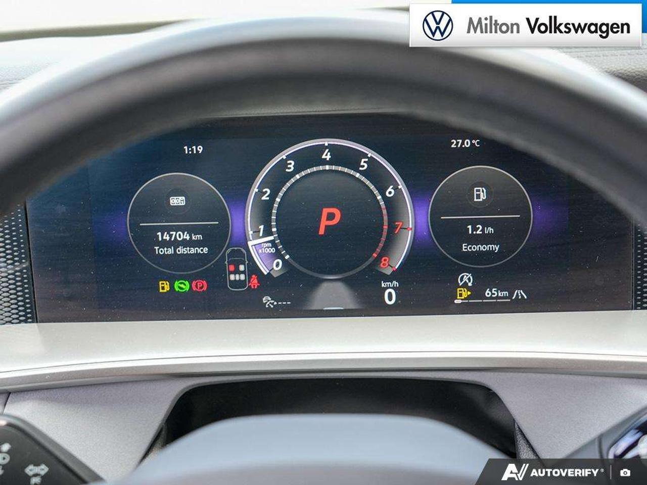 2026 Volkswagen Tiguan Comfortline R-Line Black Edition 4MOTION Photo