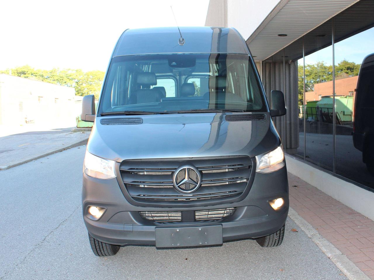 2019 Mercedes-Benz Sprinter 2500 CREW VAN" - "5 PASS" - "LEATHER" - "3.0L DIESEL Photo
