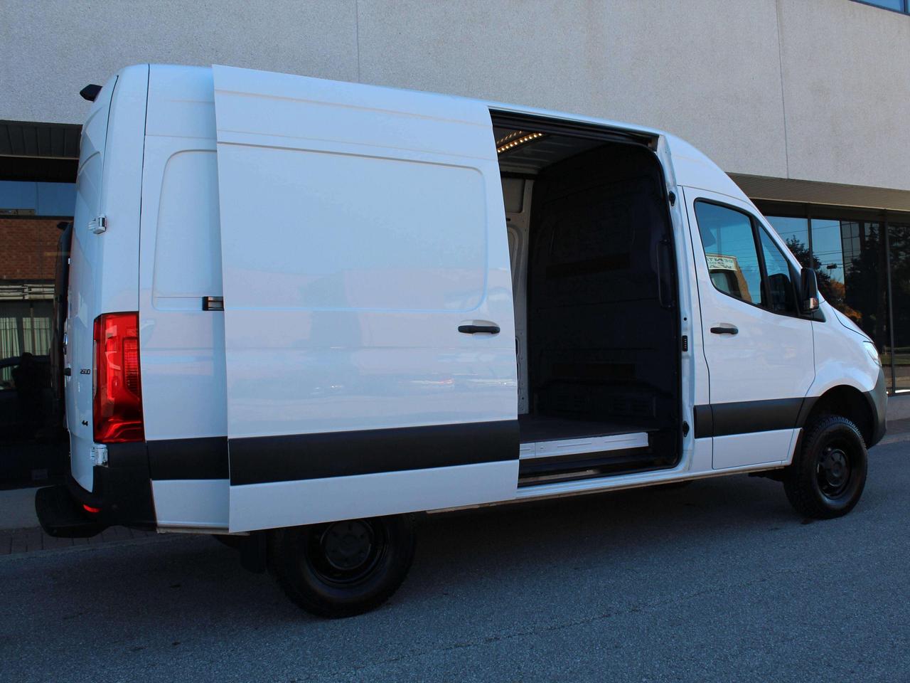 2021 Mercedes-Benz Sprinter 4X4" - "3.0L DIESEL" - "HIGH ROOF Photo