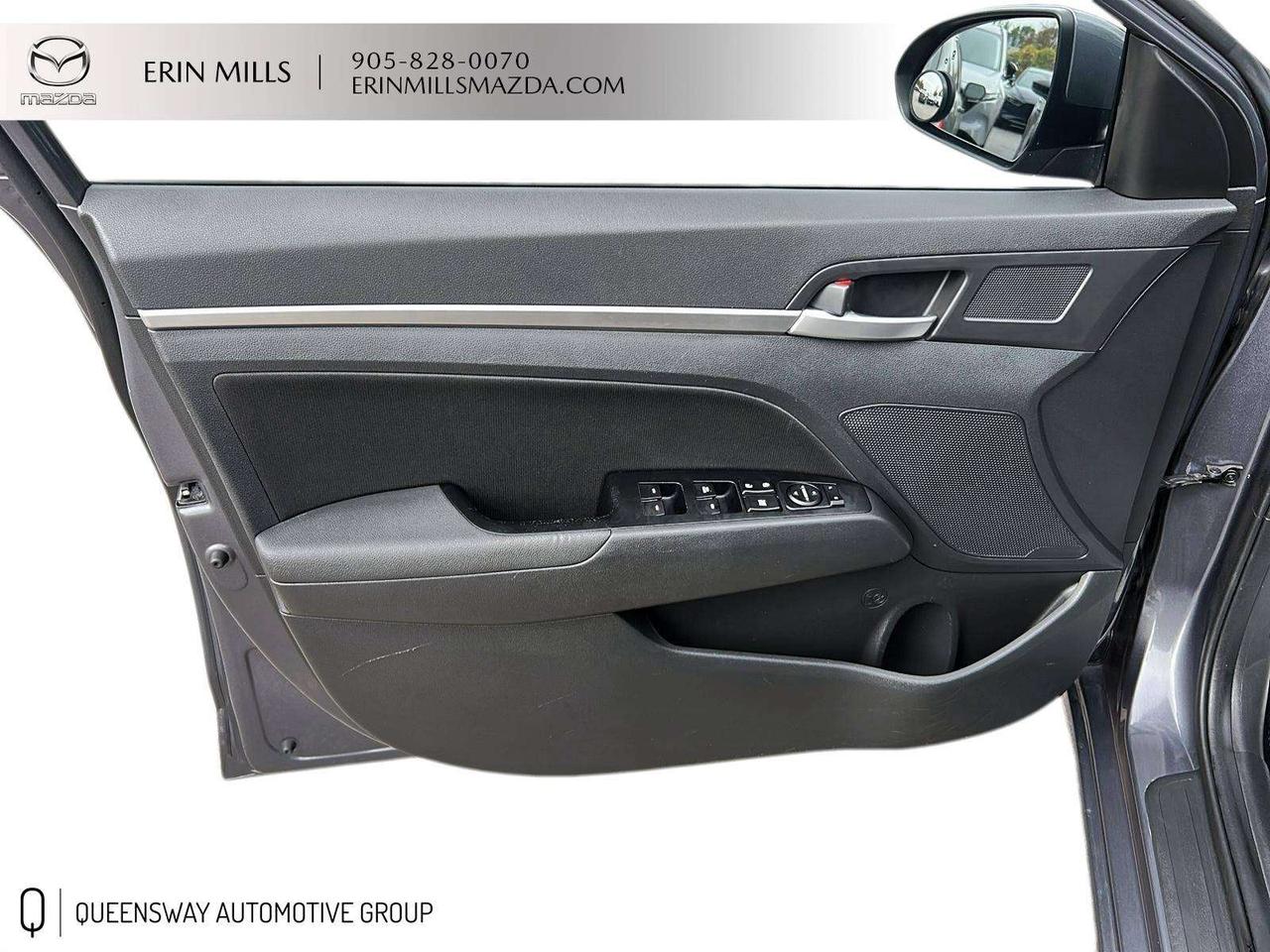 2020 Hyundai Elantra Preferred Photo