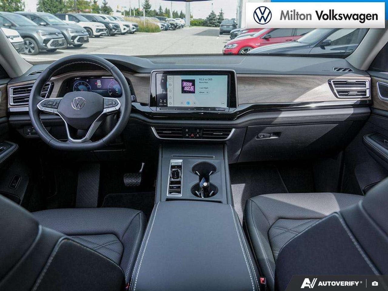 2026 Volkswagen Atlas Comfortline 2.0 TSI 4MOTION Photo