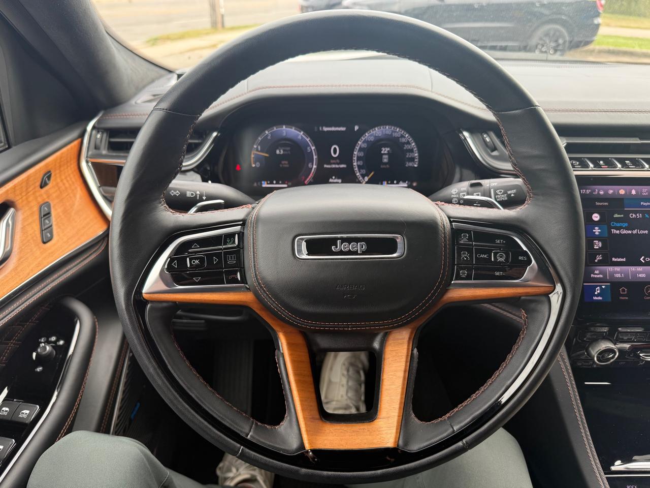 2024 Jeep Grand Cherokee Summit 4dr 4x4 Photo