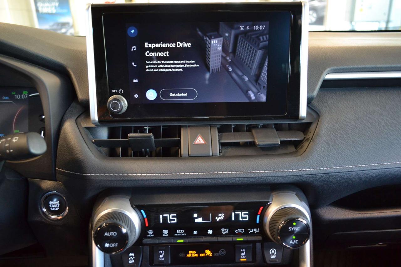 2024 Toyota RAV4 XLE Photo