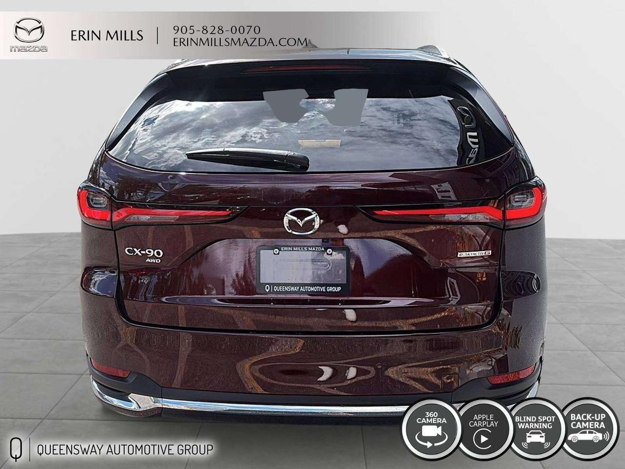 2024 Mazda CX-90 MHEV Signature CLEAN CARFAX Photo