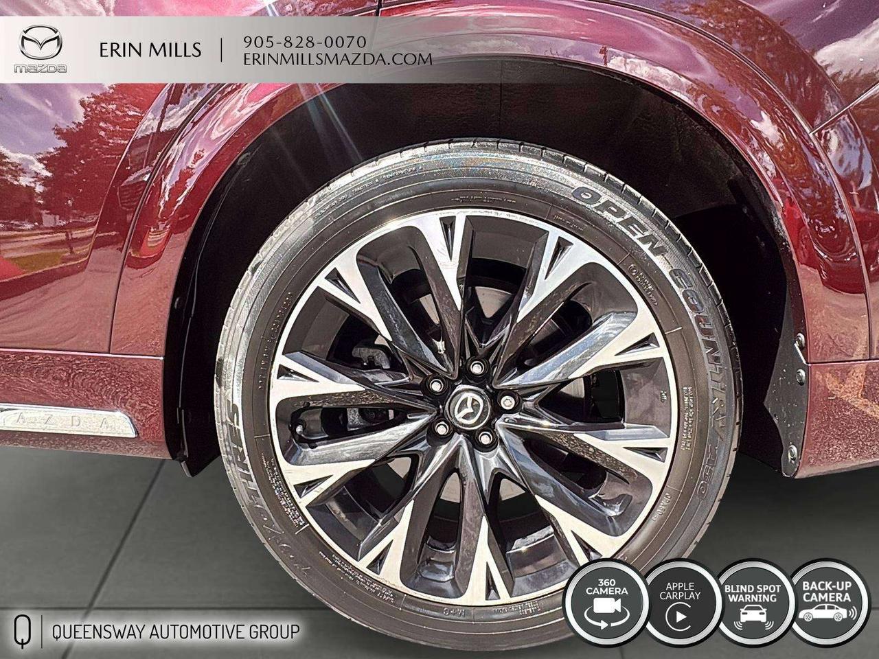 2024 Mazda CX-90 MHEV Signature CLEAN CARFAX Photo