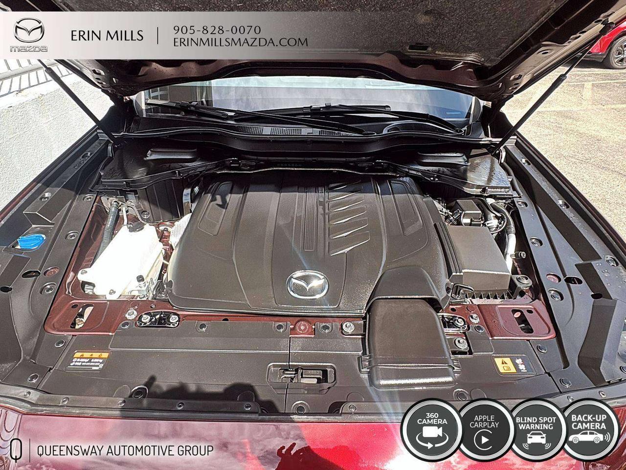 2024 Mazda CX-90 MHEV Signature CLEAN CARFAX Photo