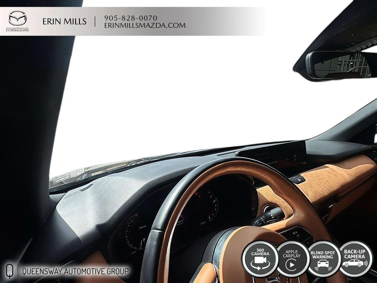 2024 Mazda CX-90 MHEV Signature CLEAN CARFAX Photo