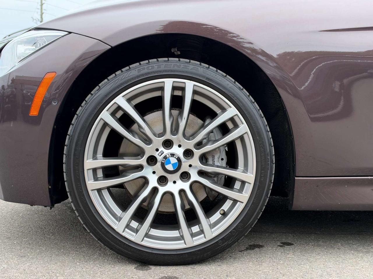 2015 BMW 3 Series 335i xDrive AWD M-Sport  ACCIDENT FREE 1-OWNER MINT Photo