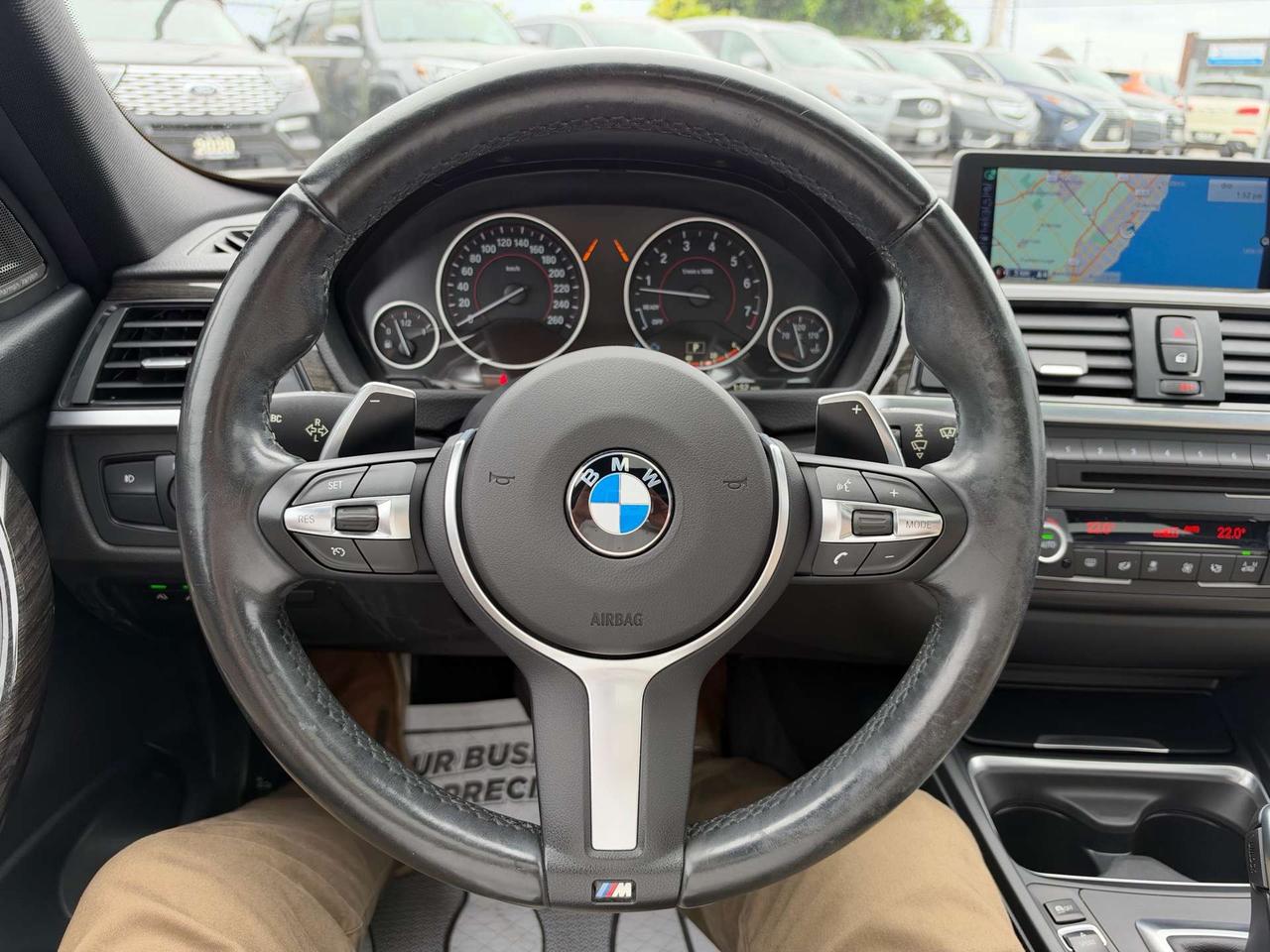 2015 BMW 3 Series 335i xDrive AWD M-Sport  ACCIDENT FREE 1-OWNER MINT Photo