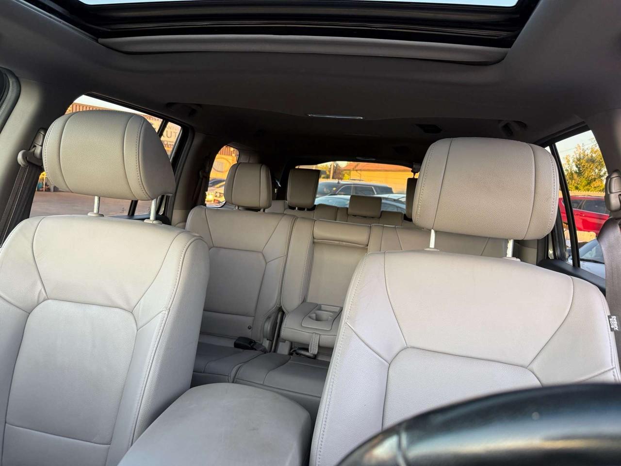2012 Honda Pilot 4WD EX-L  ACCIDENT FREE 1-OWNER CERTIFIED Photo