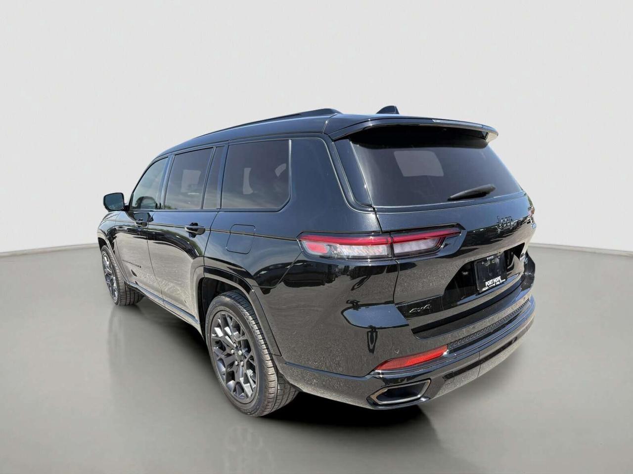 2025 Jeep Grand Cherokee Summit Reserve 4x4 Photo3