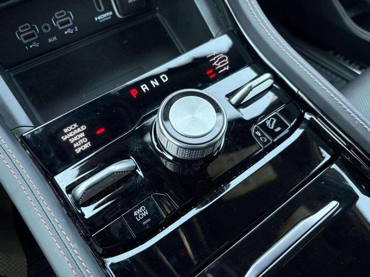 2025 Jeep Grand Cherokee Summit Reserve 4x4 Photo
