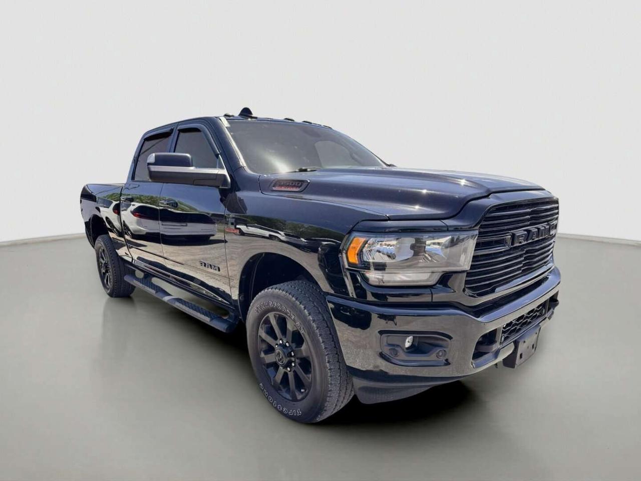 2020 RAM 3500 Big Horn 4x4 Crew Cab 6'4 Box Photo