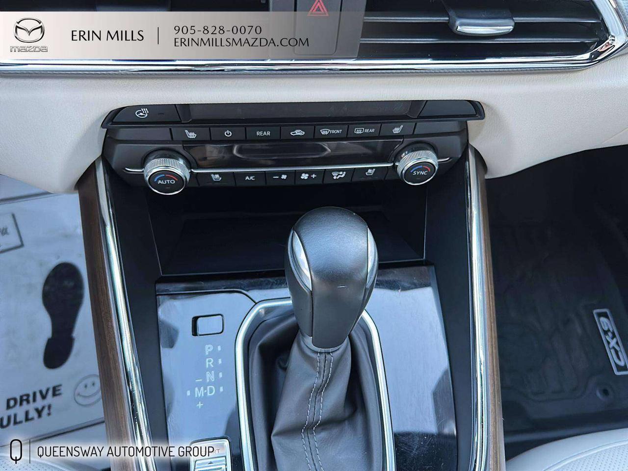 2022 Mazda CX-9 Signature WHITE INTERIOR // CLEAN CARFAX // SINGLE OWNER Photo