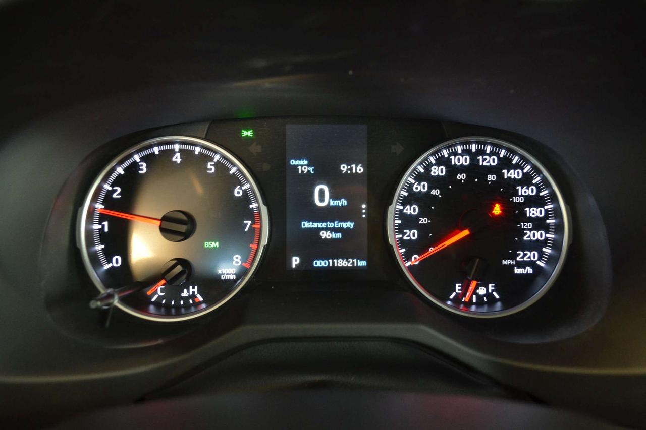 2021 Toyota RAV4 XLE Photo