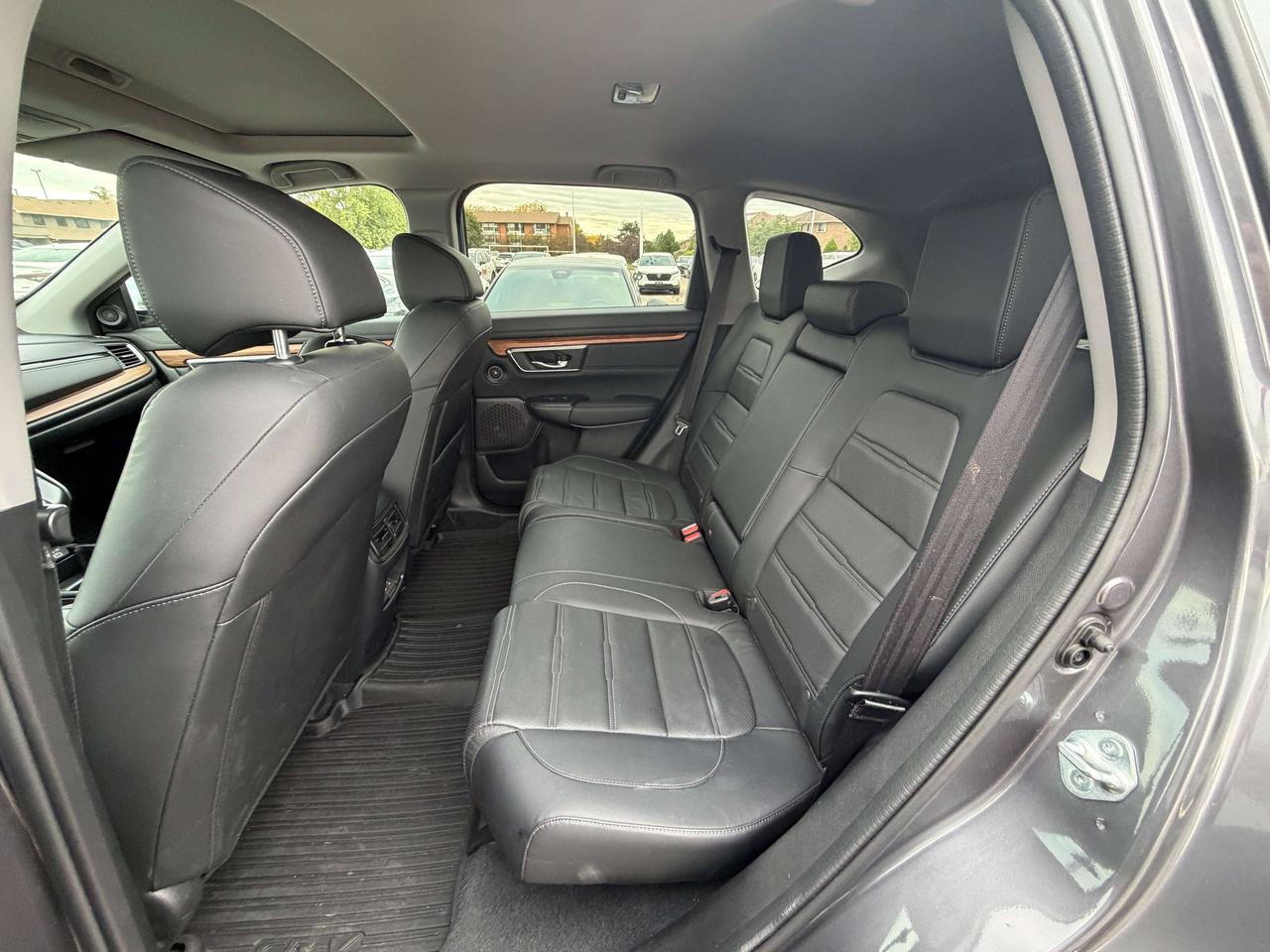 2021 Honda CR-V EX-L   LTHER   SUNROOF   NO CLAIMS   1 OWNER Photo