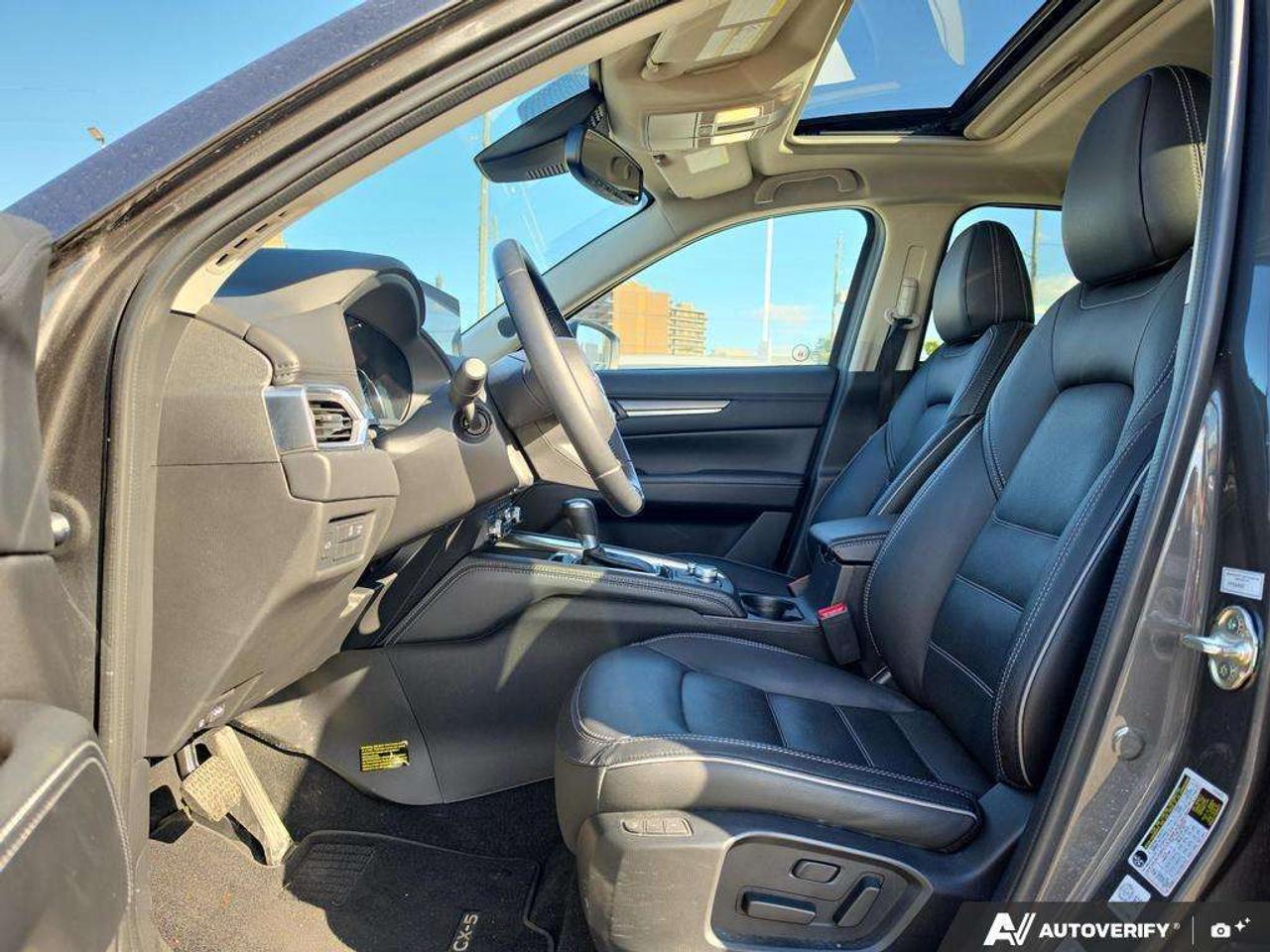 2024 Mazda CX-5 GT   NO CLAIMS   LEATHER   SUNROOF Photo