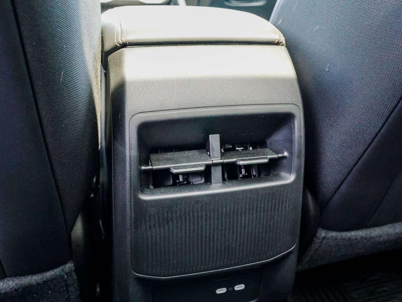 2026 Jeep Cherokee Limited Photo