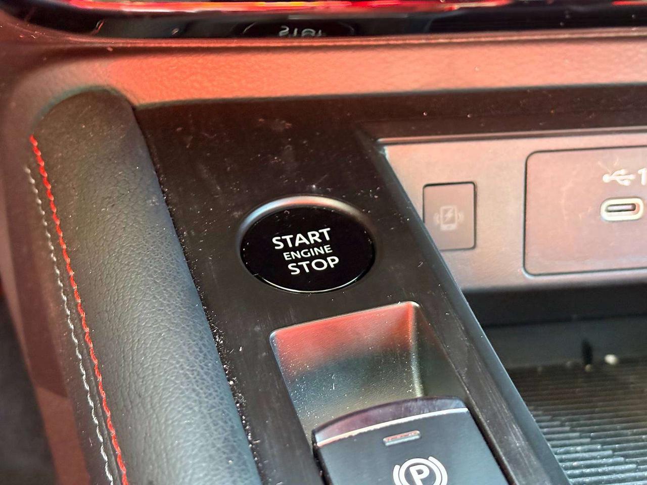 2025 Nissan Kicks SR  - Certified -  360 Camera Photo