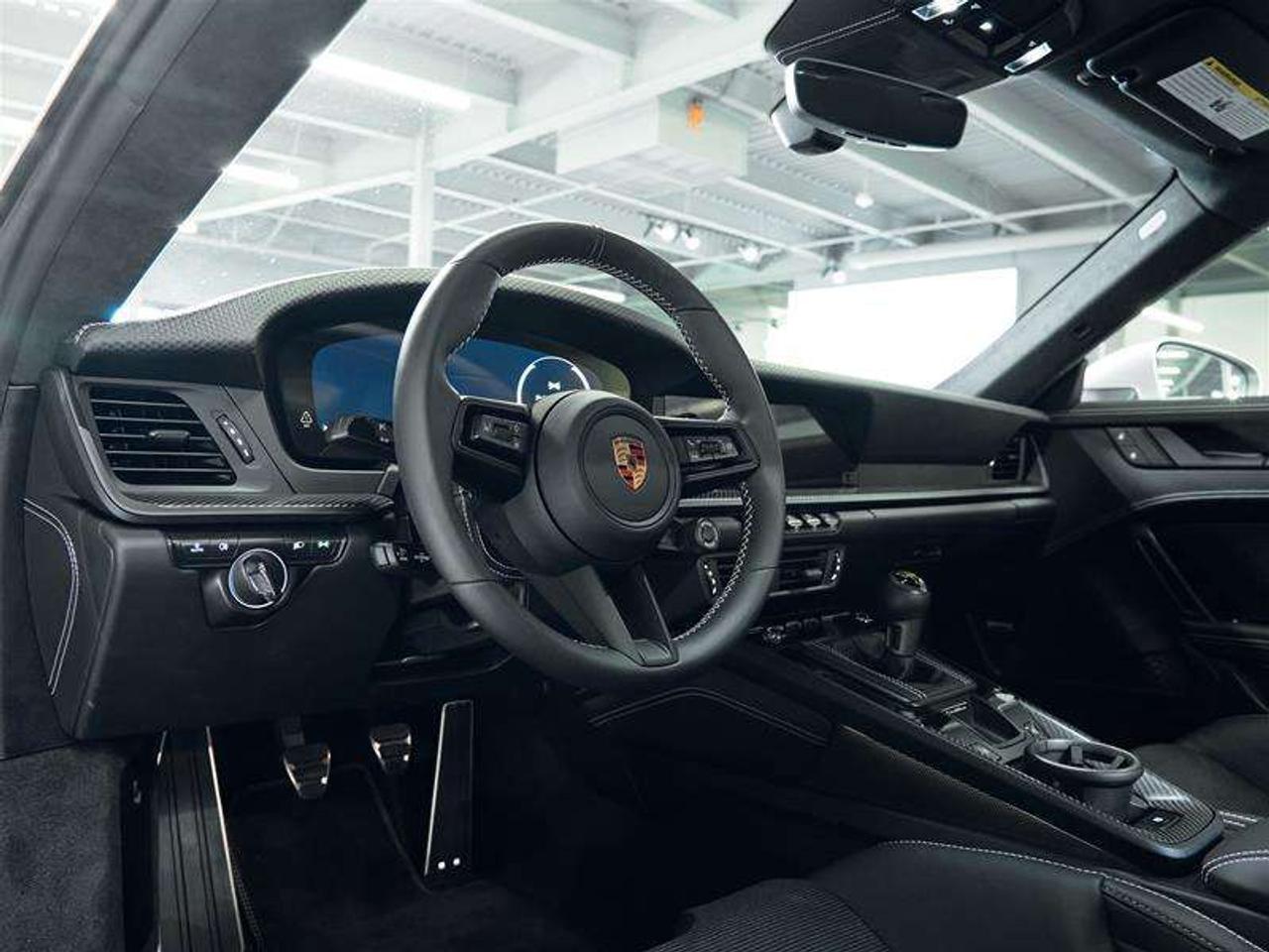 2025 Porsche 911 GT3 Coupe with Touring Package Photo
