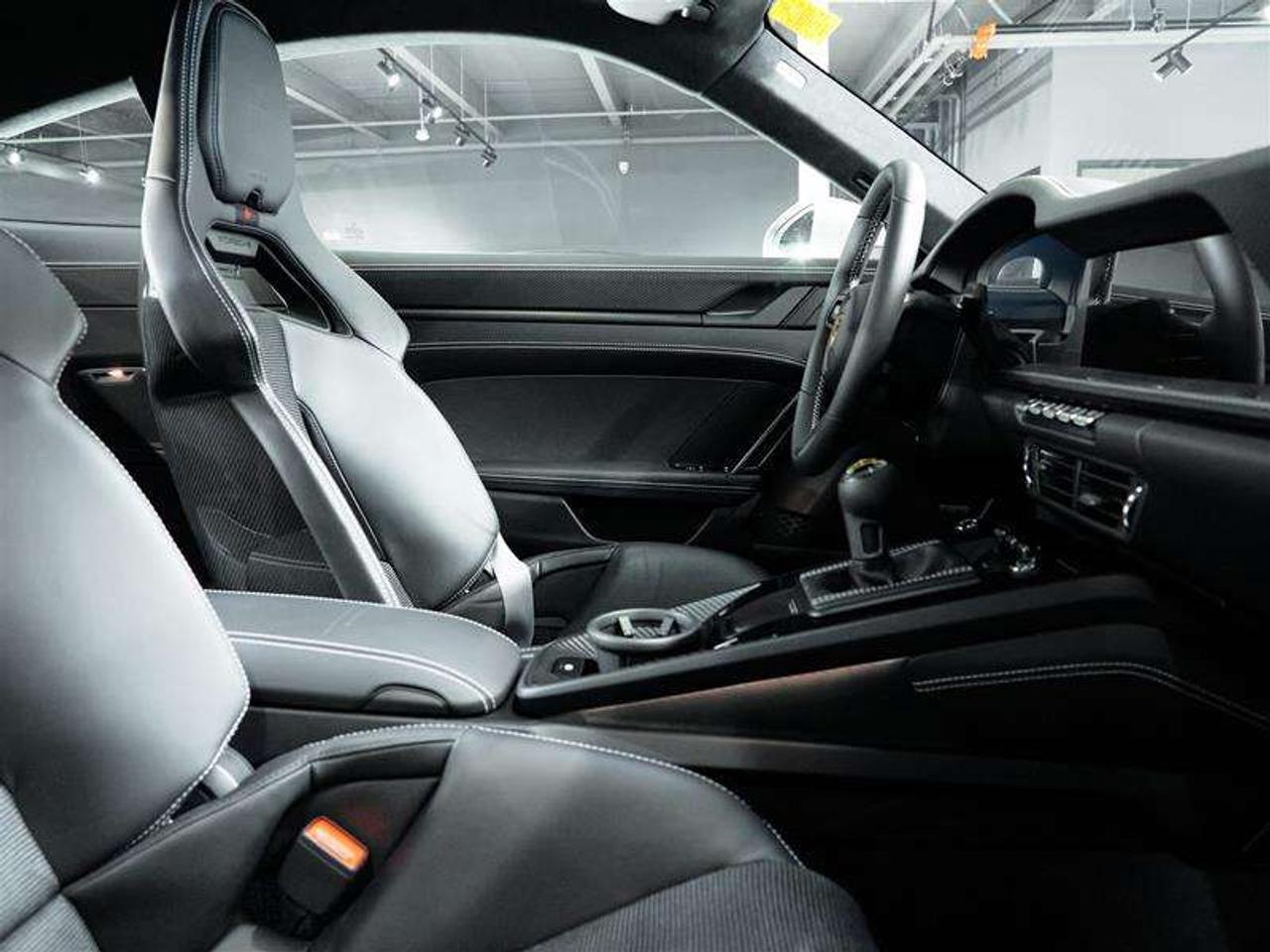 2025 Porsche 911 GT3 Coupe with Touring Package Photo