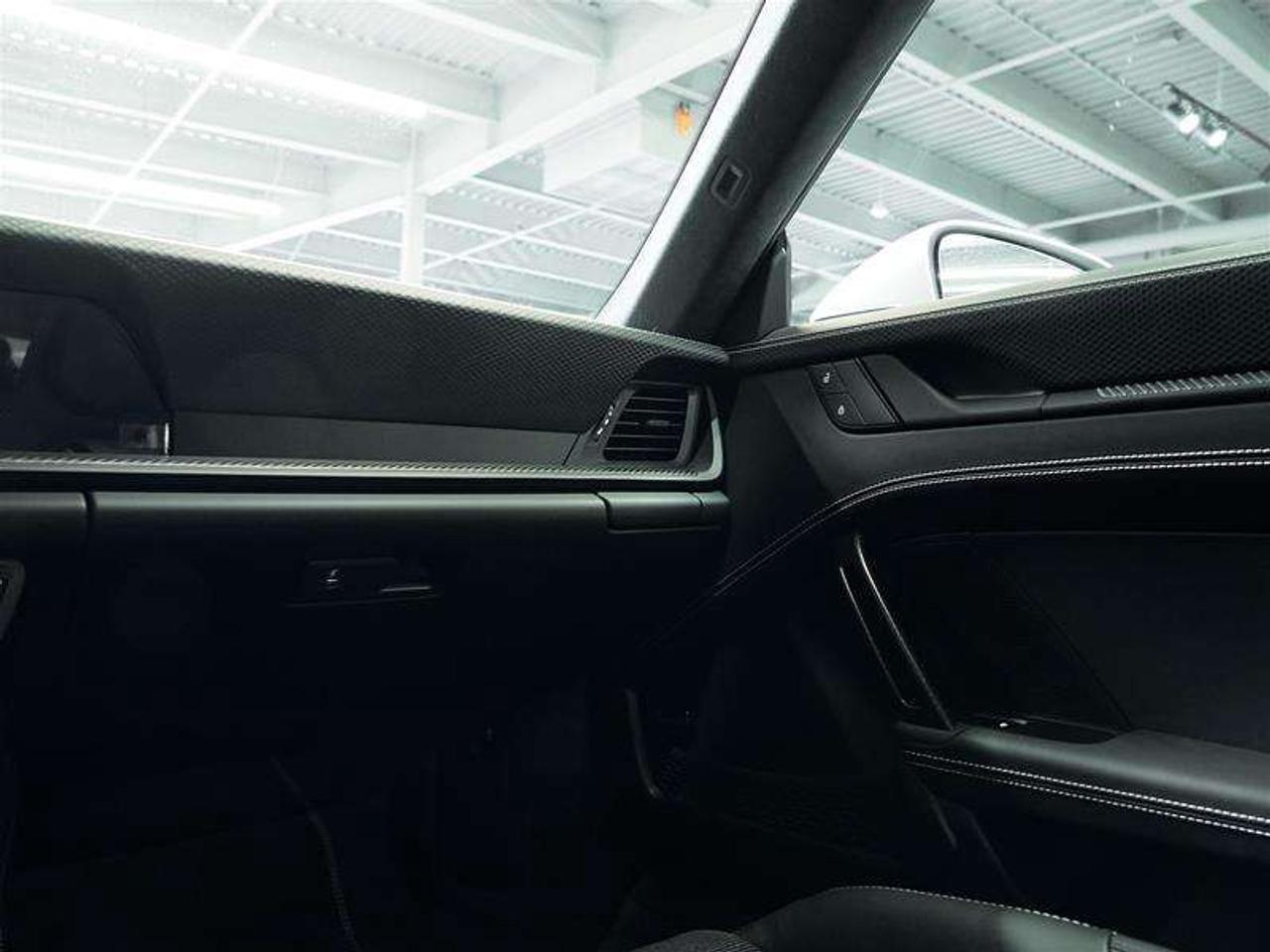 2025 Porsche 911 GT3 Coupe with Touring Package Photo