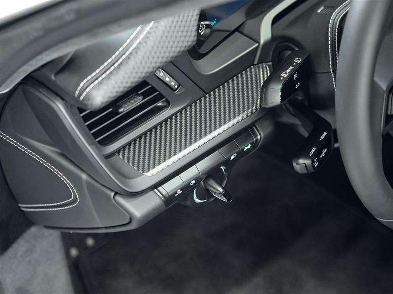 2025 Porsche 911 GT3 Coupe with Touring Package Photo