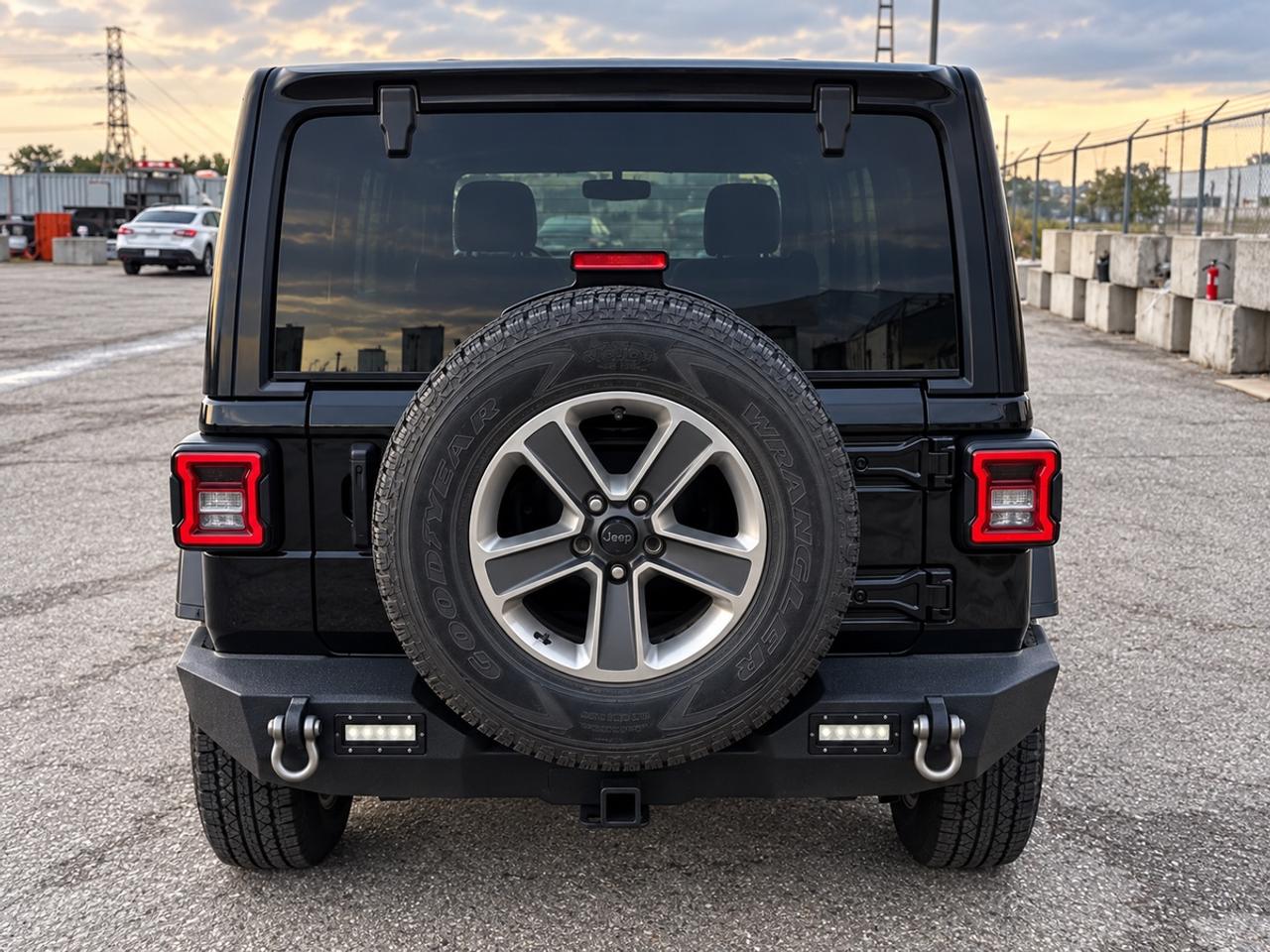 2018 Jeep Wrangler Sahara Photo
