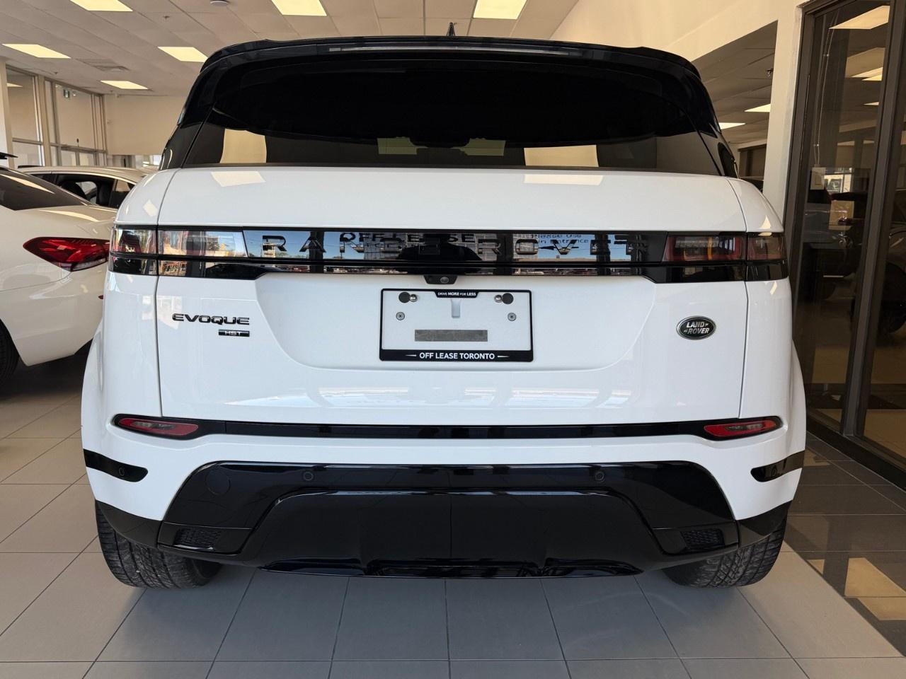 2023 Land Rover Range Rover Evoque P300 HST *Ltd Avail* Photo2