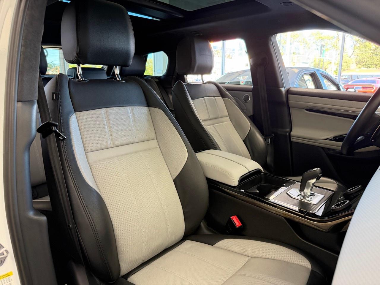 2023 Land Rover Range Rover Evoque P300 HST *Ltd Avail* Photo