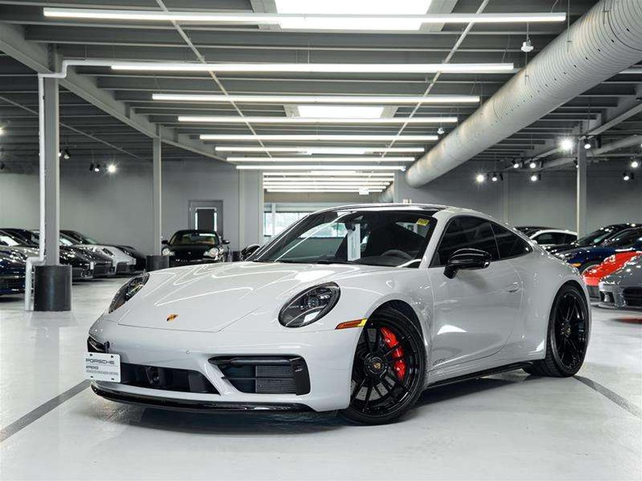 2023 Porsche 911 Carrera 4 GTS Coupe Photo0