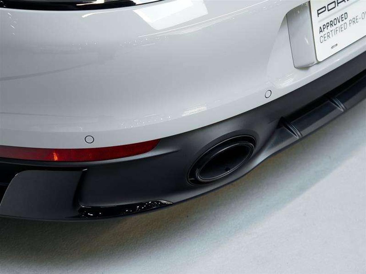 2023 Porsche 911 Carrera 4 GTS Coupe Photo
