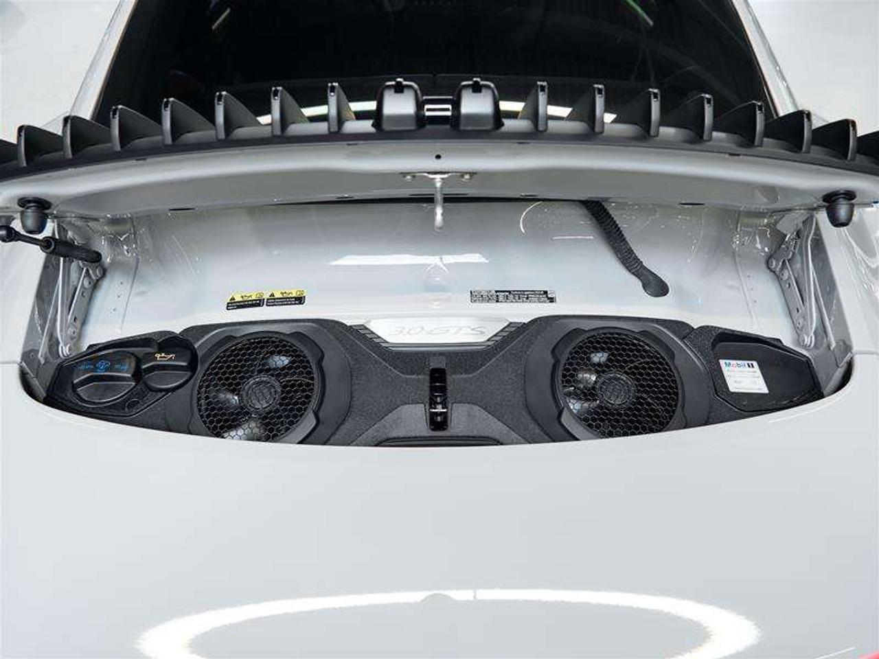 2023 Porsche 911 Carrera 4 GTS Coupe Photo