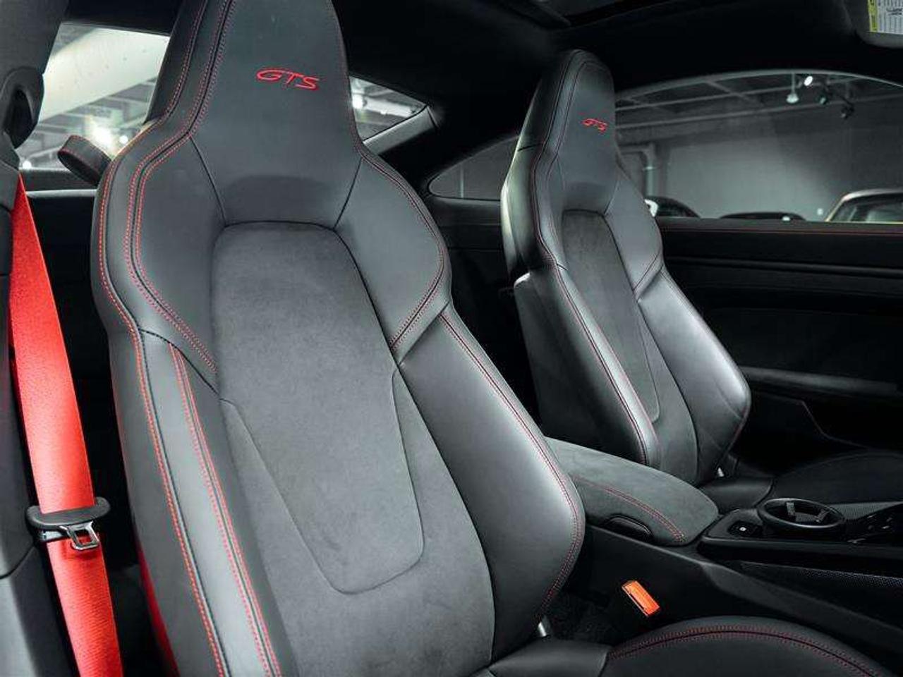 2023 Porsche 911 Carrera 4 GTS Coupe Photo