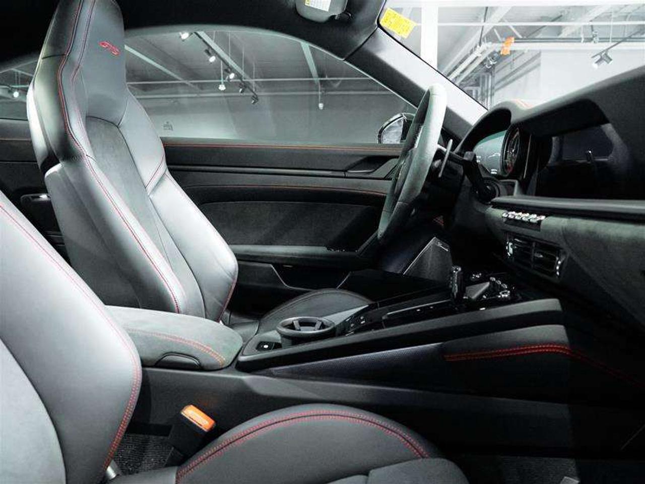 2023 Porsche 911 Carrera 4 GTS Coupe Photo
