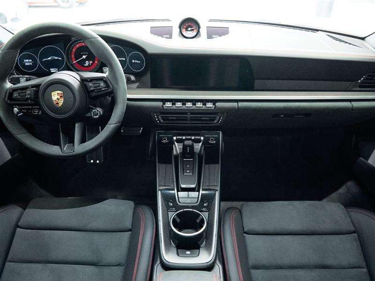 2023 Porsche 911 Carrera 4 GTS Coupe Photo