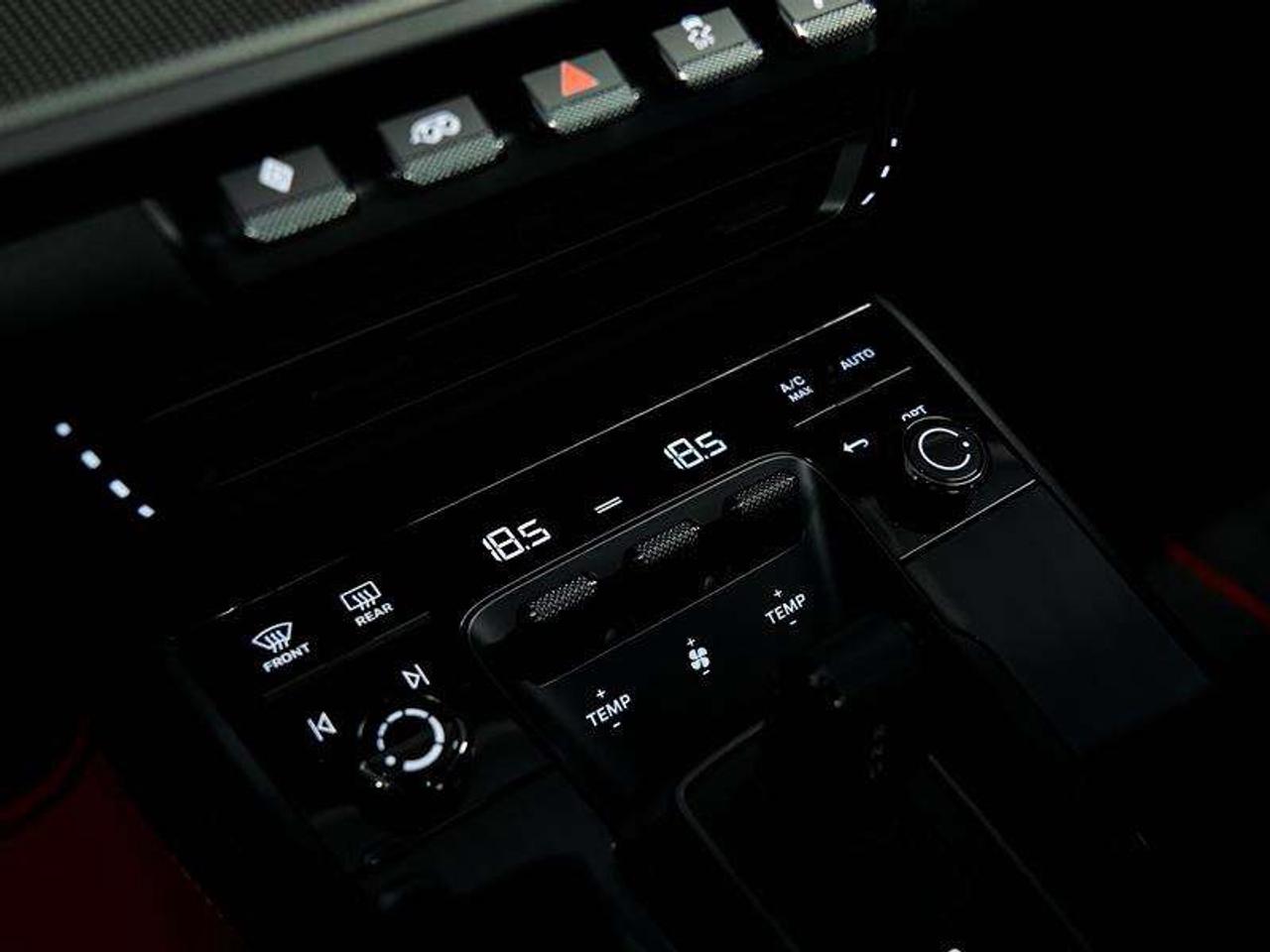 2023 Porsche 911 Carrera 4 GTS Coupe Photo