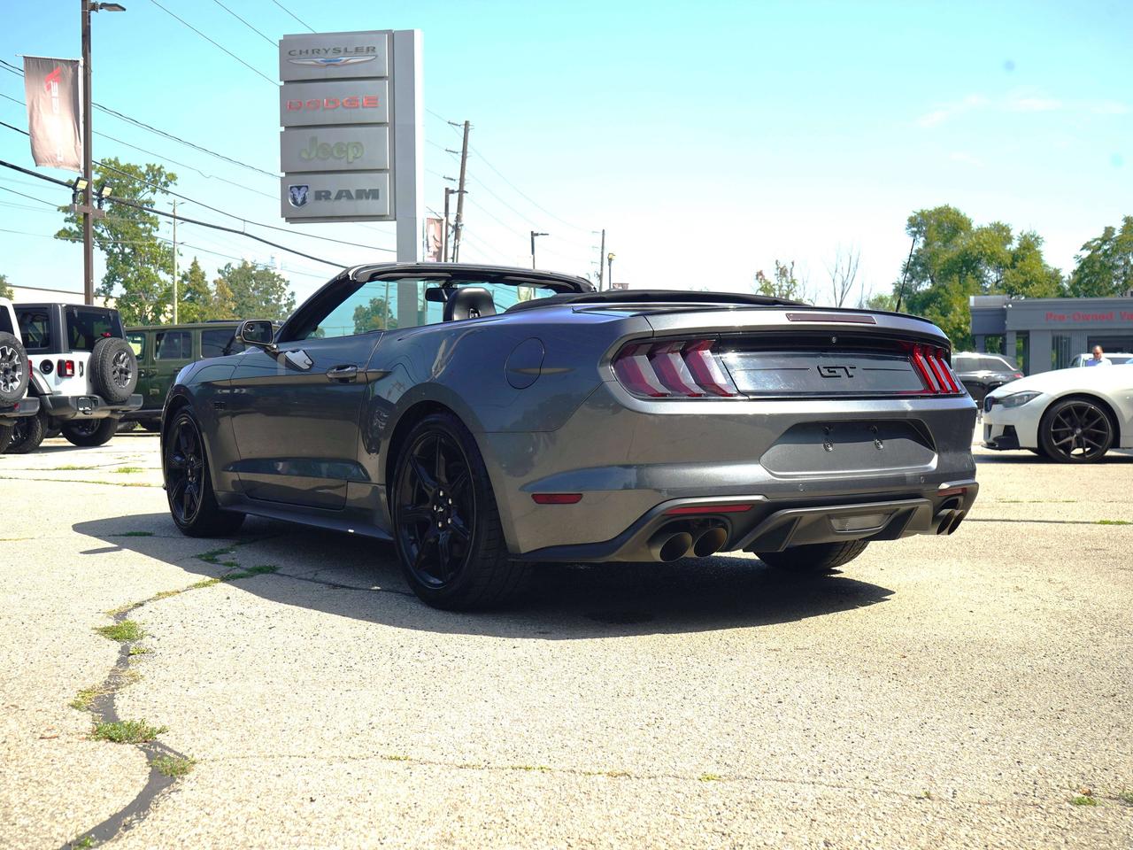 2018 Ford Mustang GT,V8,CONVERTIBLE Photo