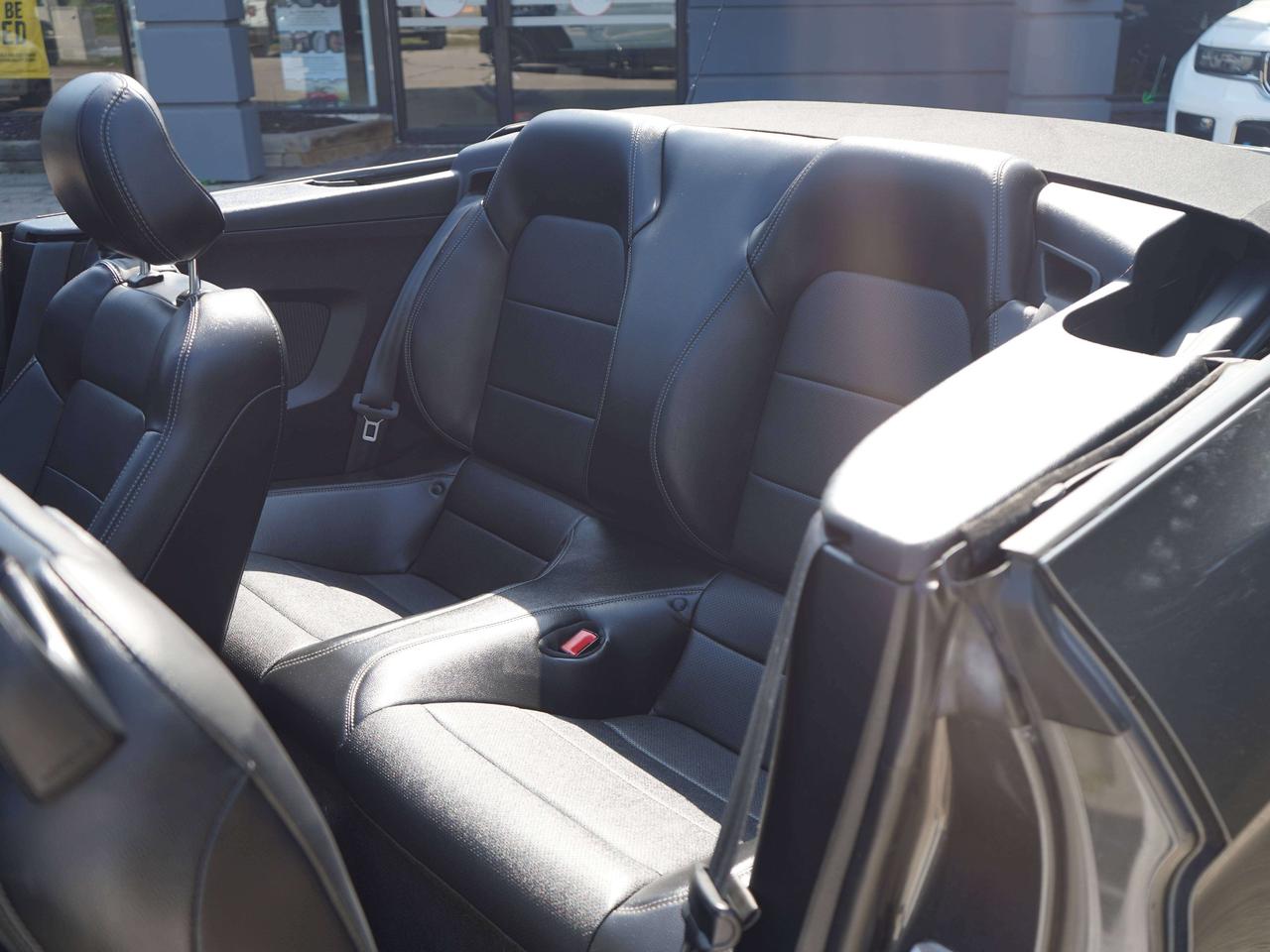 2018 Ford Mustang GT,V8,CONVERTIBLE Photo