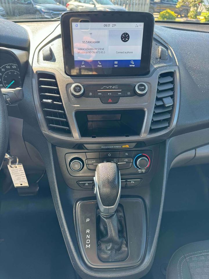 2022 Ford Transit Connect XLT - Low KM - Certified Photo