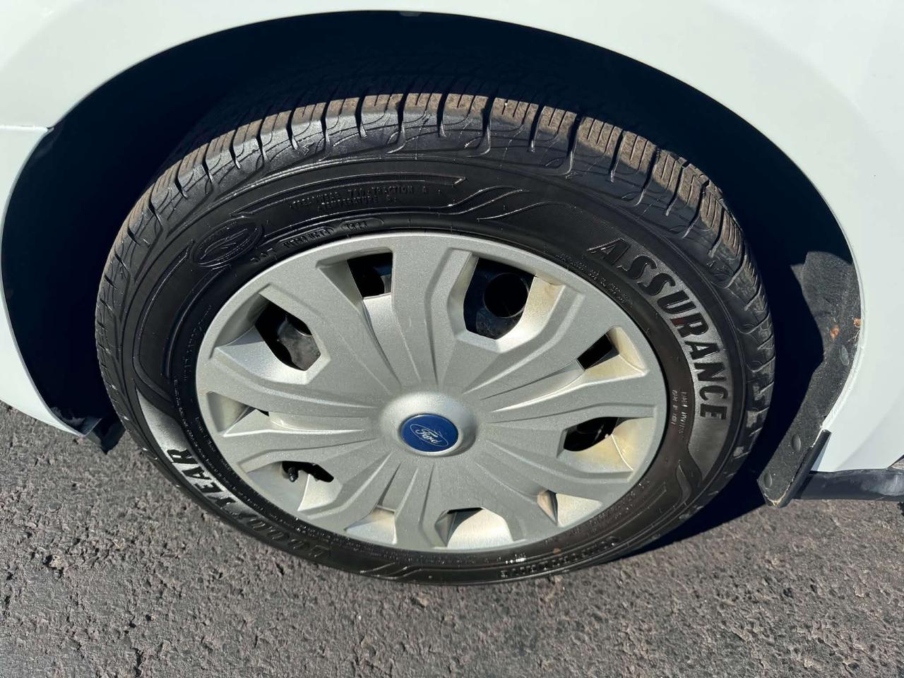 2022 Ford Transit Connect XLT - Low KM - Certified Photo