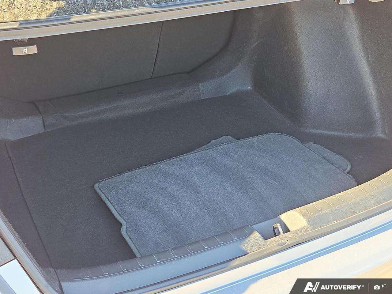 2025 Honda Civic Sport   HYBRID   NO CLAIMS   ONE OWNER Photo