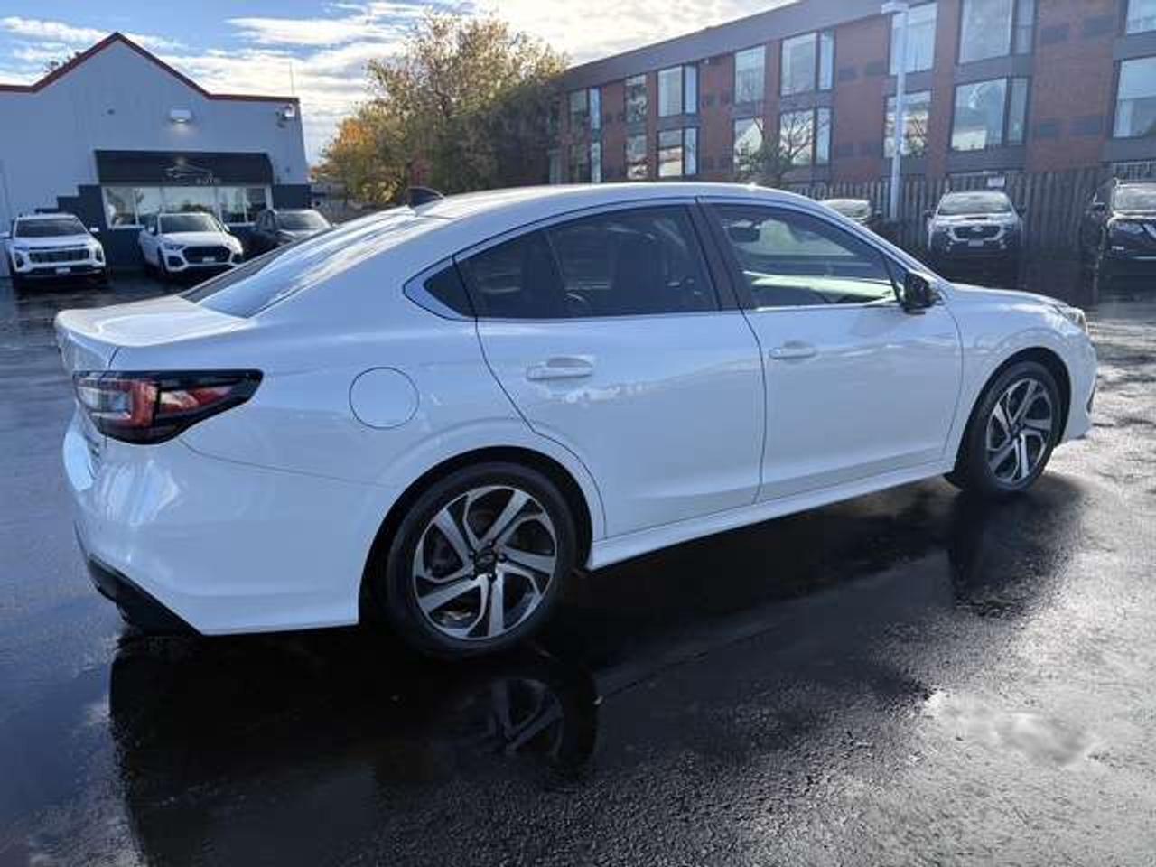 2020 Subaru Legacy Low KM -- Certified Photo3